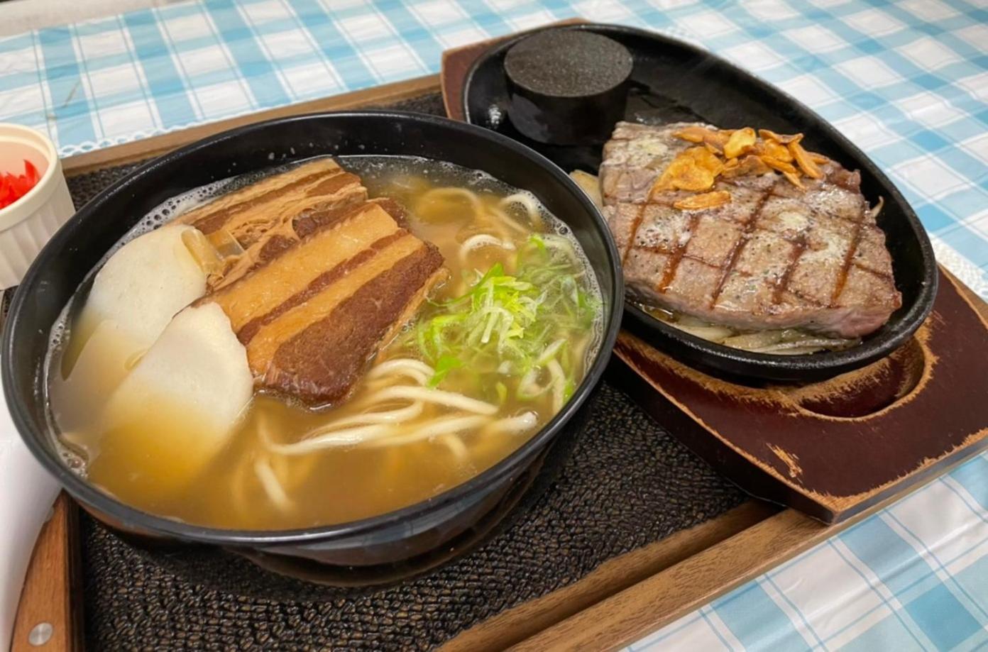 선셋 힐스 인 나하 호텔 외부 사진